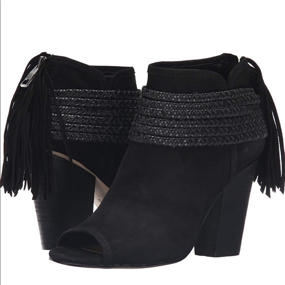 BCBGeneration Bg-cinder Ankle Booties. Size 7 - Picture 2 of 8